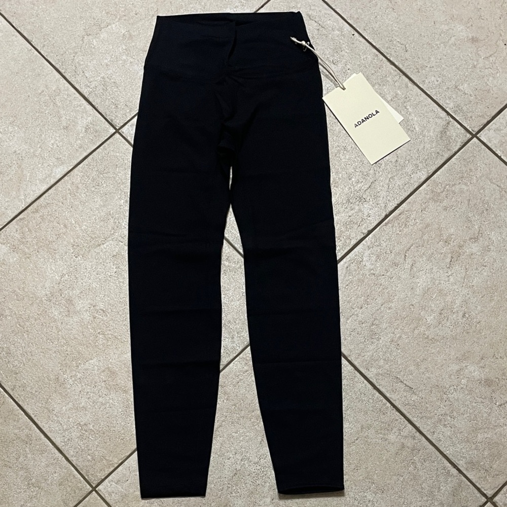 Adanola Ultimate Leggings in Black